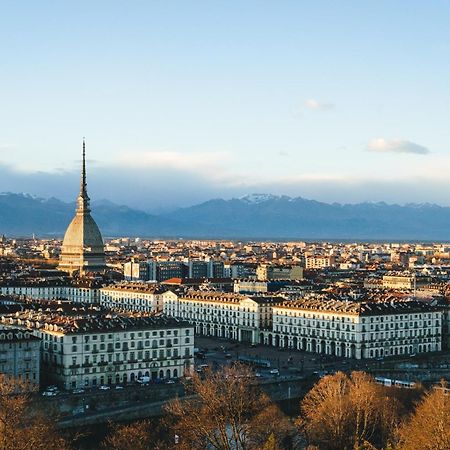 Appartamento Nuovissimo E Elegante Turijn Buitenkant foto